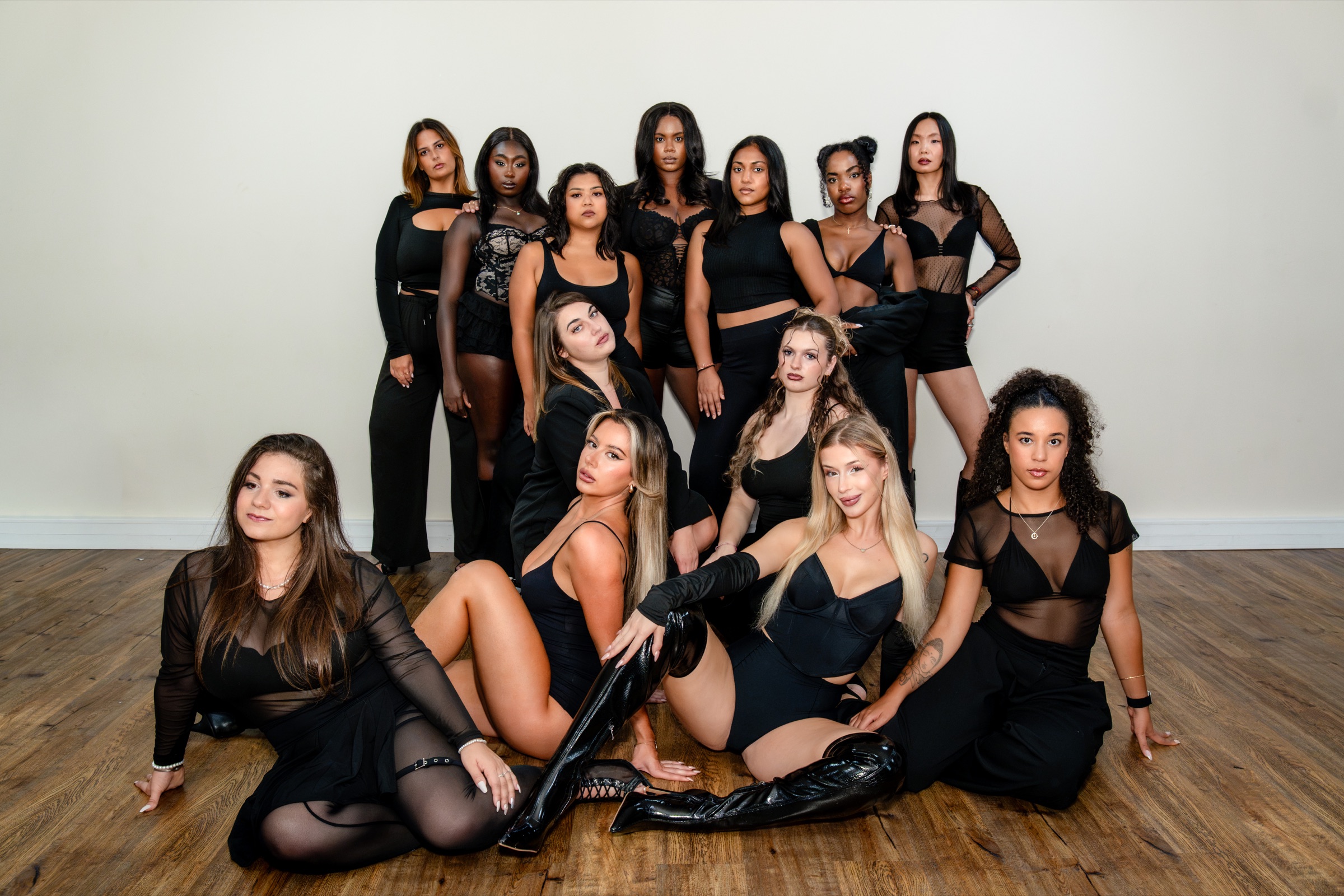 Les danseuses de Velvet Company